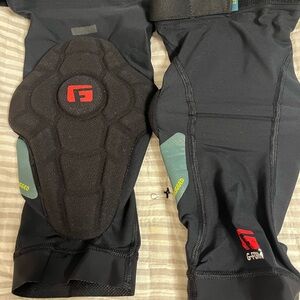 G Form Pro Rugged Knee Pads